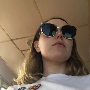 Meet your Posher, Harriet